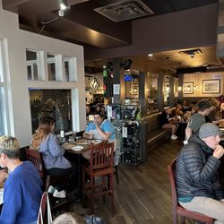 Jasper Pizza Place - Inside dining area