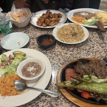 Oasis International Cuisine - Sesame chicken, chimichangas, fried rice was bomb! Mexican steak with hot sausage. - Mexican Near Me - Morrow, Georgia Oasis International Cuisine - Sesame chicken, chimichangas, fried rice was bomb! Mexican steak with hot sausage. - Mexican Near Me - Morrow, Georgia