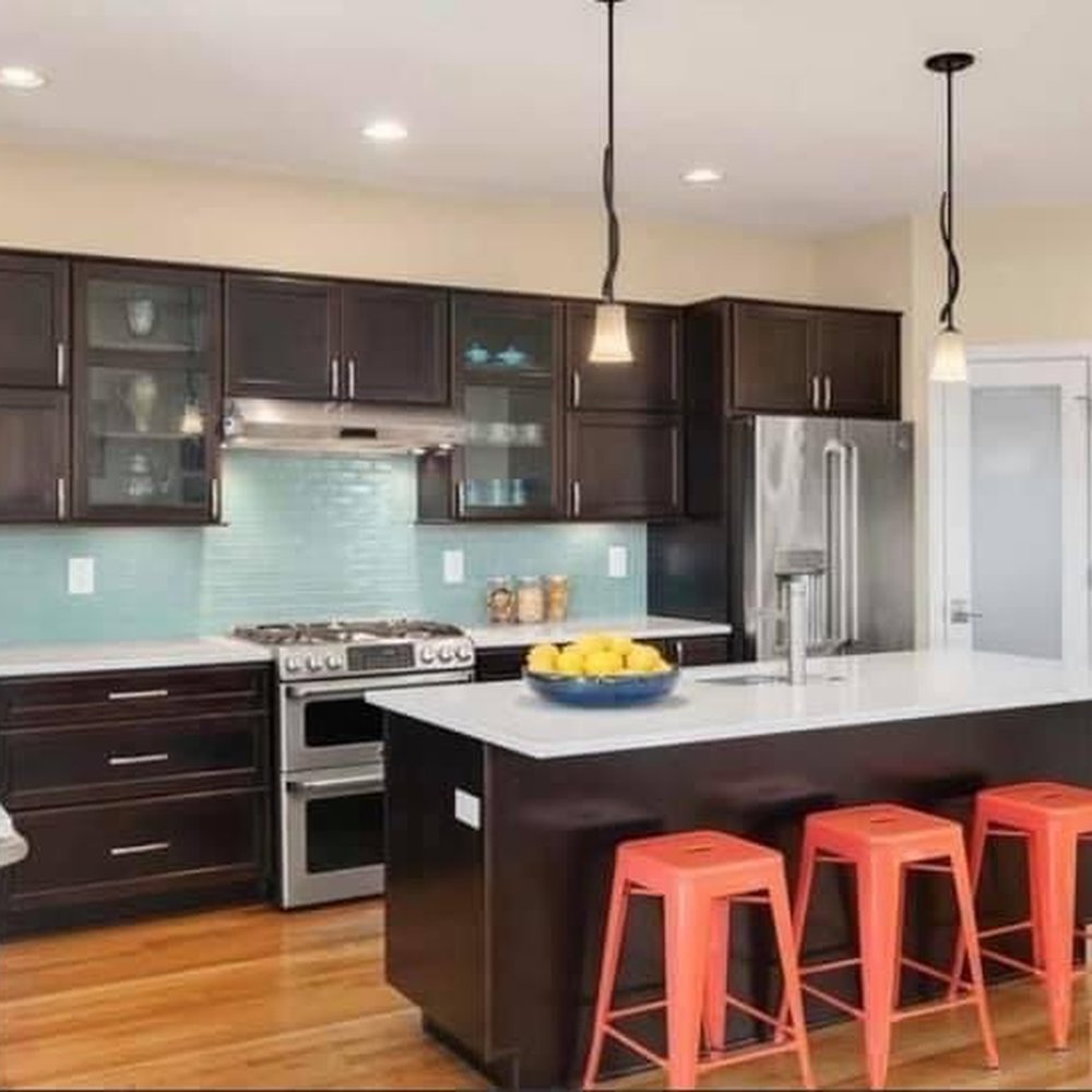 Vanhousing Painters - Our kitchen before - Painters Near Me Vanhousing Painters - Our kitchen before - Painters Near Me