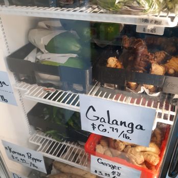Lee's Market - a refrigerator full of food - Grocery Near Me - Columbia, Missouri