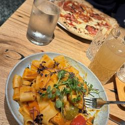 Henrietta - Pasta Pollo