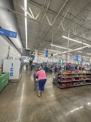 Walmart Supercenter by null