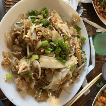 Thai Cuisine - Guay Tiew Kua - Thai Near Me - Austin, Texas
