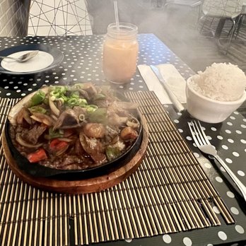 Little Spice - E.15 - Bangkok Steak and Thai Iced Tea with Cream - Thai Near Me - Hanover, Maryland Little Spice - E.15 - Bangkok Steak and Thai Iced Tea with Cream - Thai Near Me - Hanover, Maryland