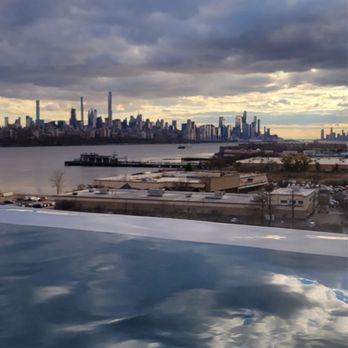 SoJo Spa Club - Infinity pool views - Saunas Near Me - Edgewater, New Jersey SoJo Spa Club - Infinity pool views - Saunas Near Me - Edgewater, New Jersey