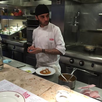 Barrafina - The open kitchen vibe 2 - Spanish Near Me - London, XGL Barrafina - The open kitchen vibe 2 - Spanish Near Me - London, XGL