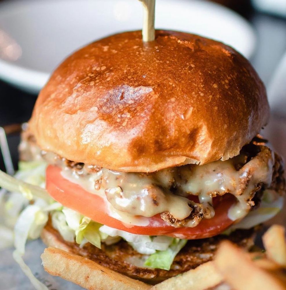 West Village Tavern