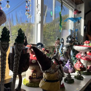 Harbor View Gifts - Home decor - Gift Shops Near Me - Bodega Bay, California