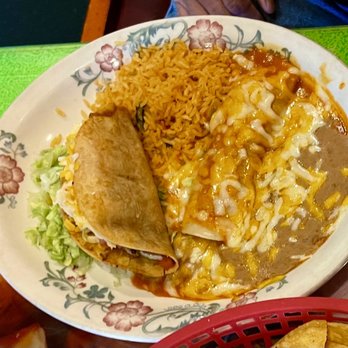 La Hacienda Mexican Restaurant - Taco, beef enchilada, rice and beans - Mexican Near Me - Durango, Colorado