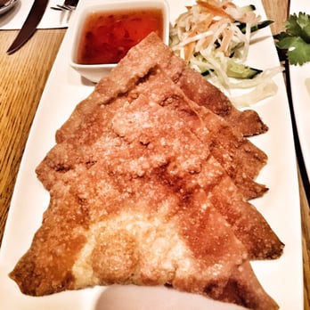 Ky-Lan - Gebackene WanTan mit Schweinefleisch-Füllung - Vietnamese Near Me - Hamburg, HH Ky-Lan - Gebackene WanTan mit Schweinefleisch-Füllung - Vietnamese Near Me - Hamburg, HH