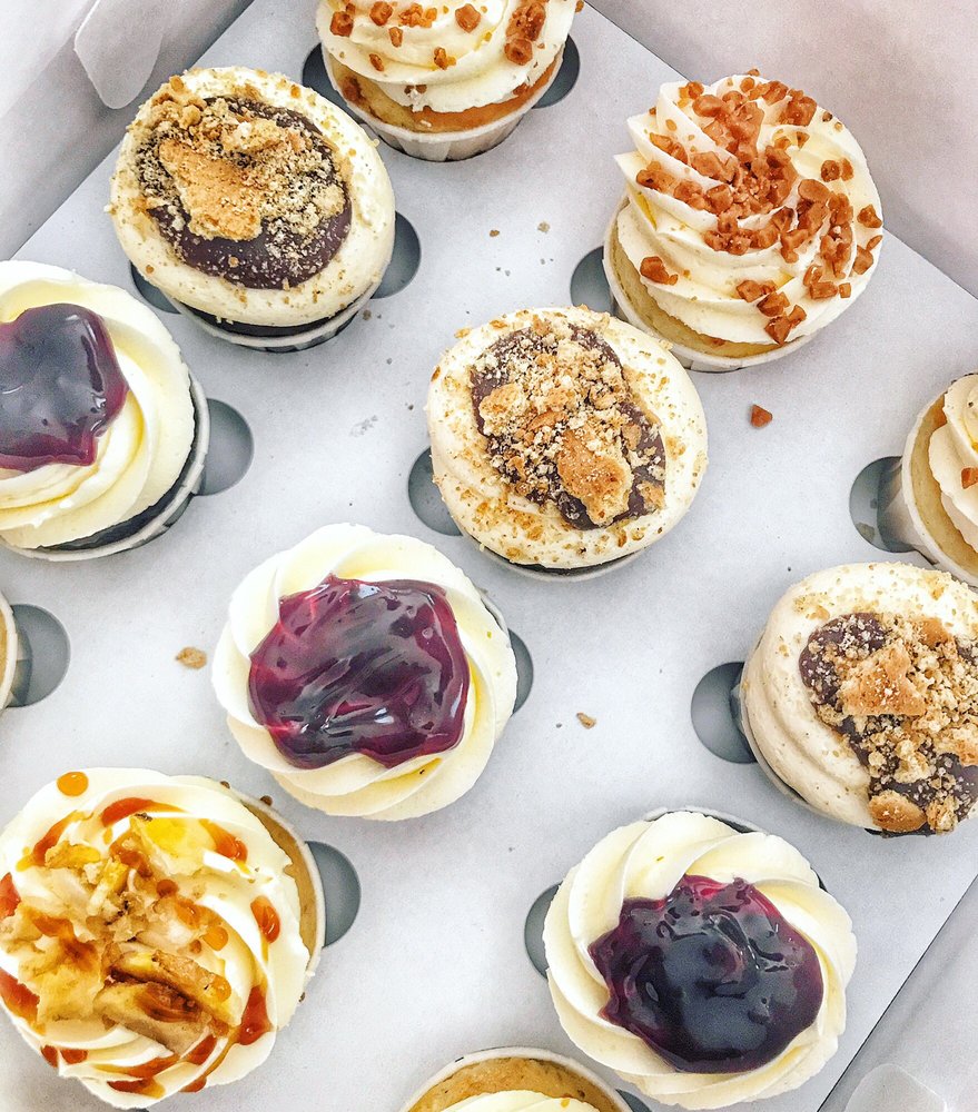 Killer Cupcakes Goremet Logo