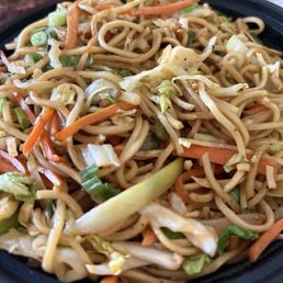 Veggie Hakka Noodles Veggie Hakka Noodles