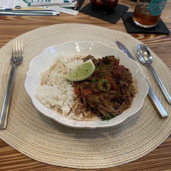 Key West Cooking Show - Ropa Vieja - Cooking Schools Near Me - Key West, Florida Key West Cooking Show - Ropa Vieja - Cooking Schools Near Me - Key West, Florida