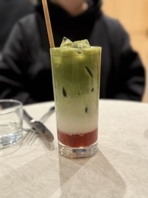 Gateau Ghost by null