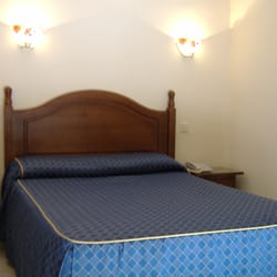 Hostal Niza i