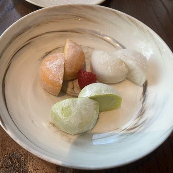 Blue Sushi Sake Grill - Sushi Bars Near Me - Fort Worth, Texas