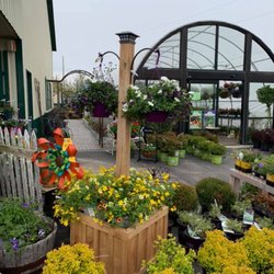 S & H Nursery