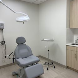 Sigma Dermatology - Sigma Dermatology Clinic Room