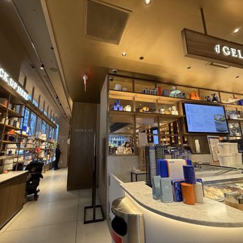 Eataly Caffè - Gelato station - Cafes Near Me - New York, New York Eataly Caffè - Gelato station - Cafes Near Me - New York, New York