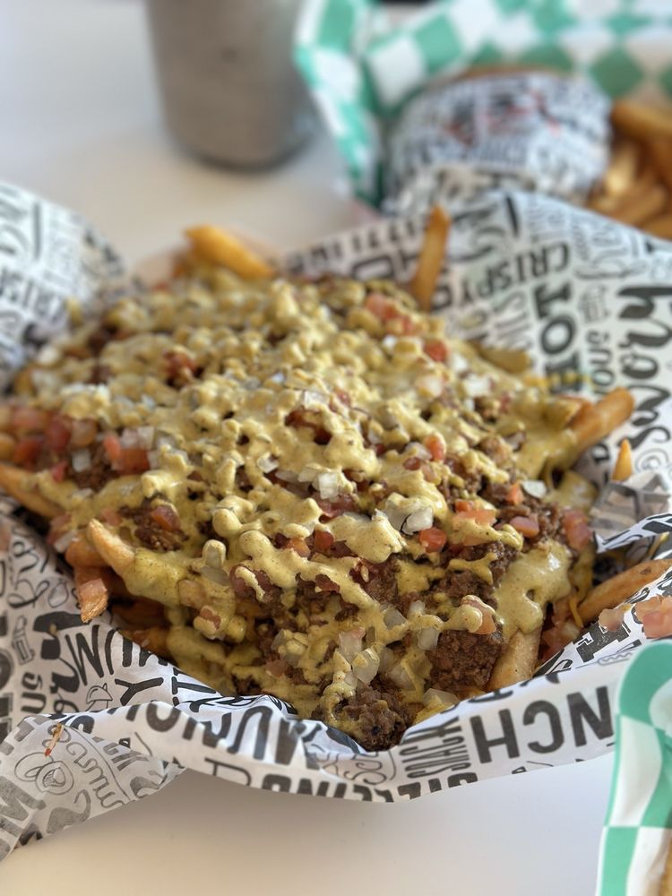 YSG Halal YeeShaans Grubb