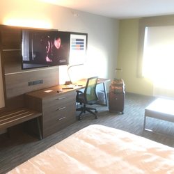 Holiday Inn Express & Suites Remington