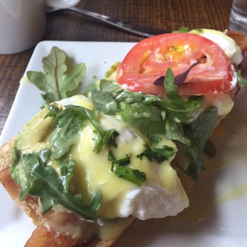 First Watch - BLT eggs Benedict - Breakfast & Brunch Near Me - Hermitage, Tennessee First Watch - BLT eggs Benedict - Breakfast & Brunch Near Me - Hermitage, Tennessee