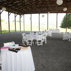 Rustic Ridge View Farm - Under the pavilion