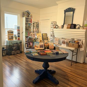Sunshine Book - Bookstores Near Me - Clermont, Florida
