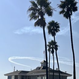 Air show over Newport Beach!