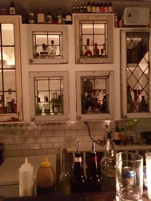 Cocktail Bar by null