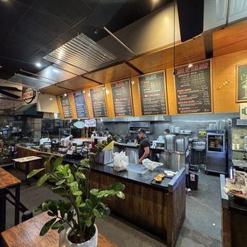 Poquito Mas - interior - Mexican Near Me - Los Angeles, California