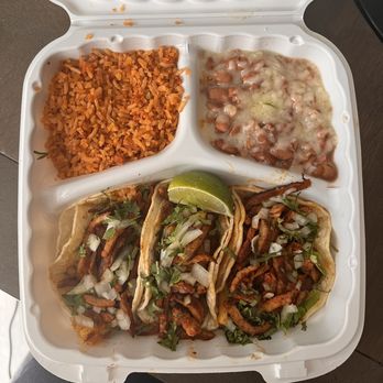 Hanna’s Restaurant - Al pastor taco plate - Burgers Near Me - Arroyo Grande, California Hanna’s Restaurant - Al pastor taco plate - Burgers Near Me - Arroyo Grande, California