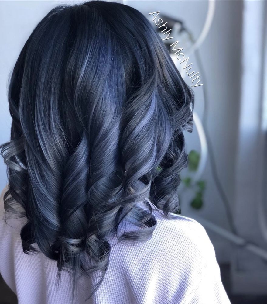 Hollywood Beach Salon Logo