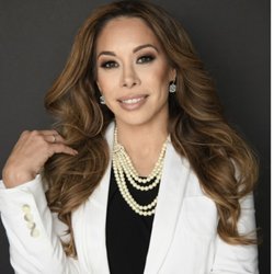 Celeb Aesthetics & Wellness - Meet our Board Certified Nurse Practitioner Injector!