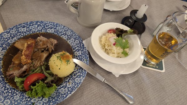 Weissbräuhaus zum Herrnbräu by null