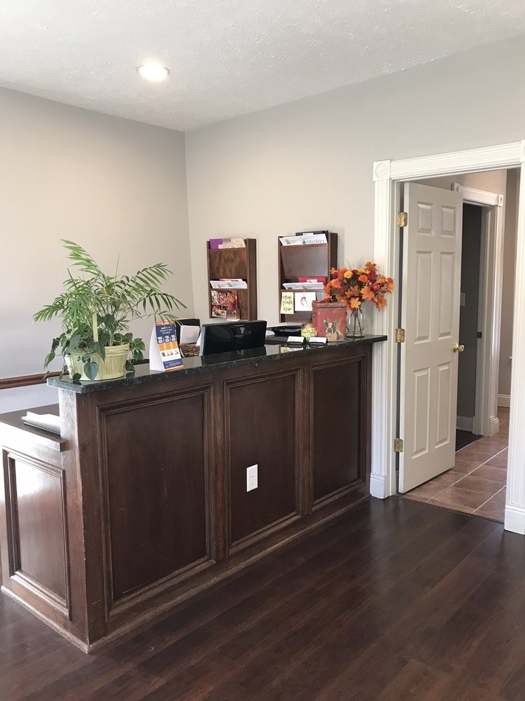 COTTAGE ANIMAL CLINIC OF CARMEL 25 Photos & 24 Reviews 420 N