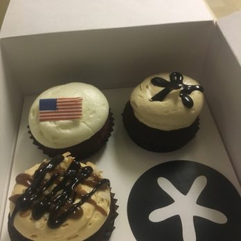 Georgetown Cupcake - Bakeries Near Me - Bethesda, Maryland Georgetown Cupcake - Bakeries Near Me - Bethesda, Maryland