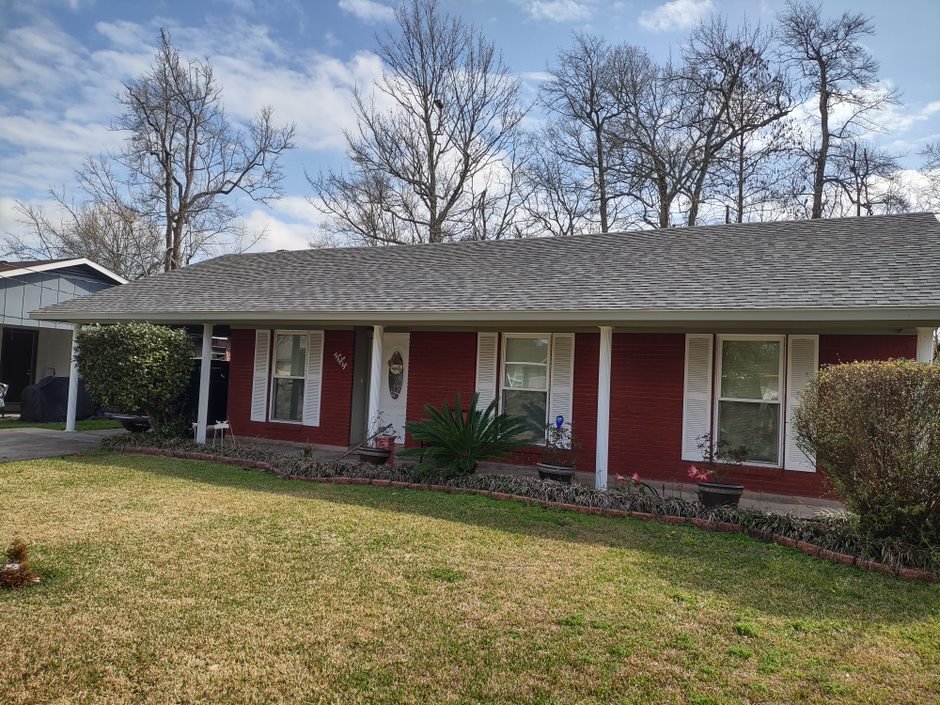 Slide of Hickman Roofing