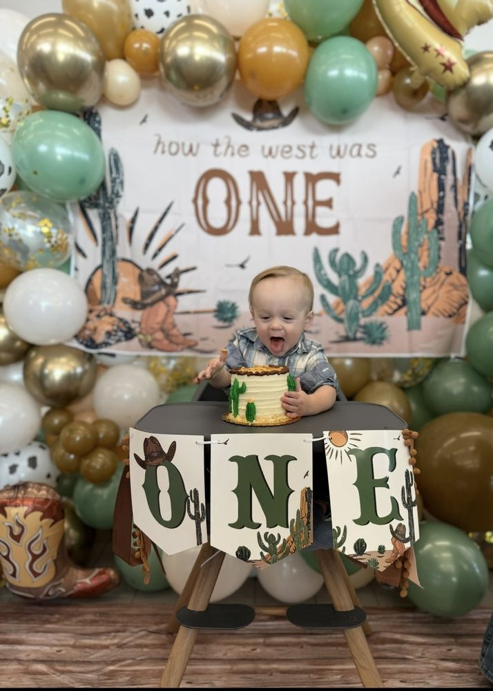 Sweet Cordelia’s Cake & Bake Shoppe Logo