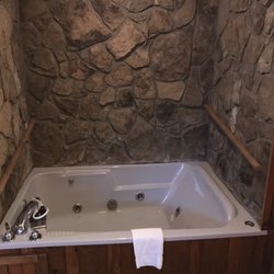 Mountain Brook Lodge and Cottages - Jacuzzi tub