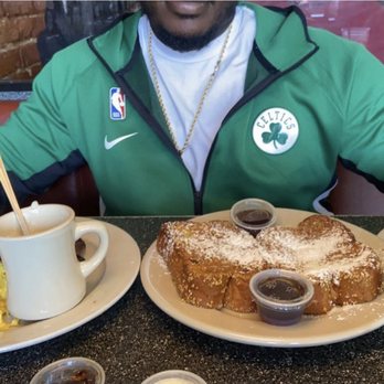 Thumbs Up Diner - I'm about to eat all this - Breakfast & Brunch Near Me - Atlanta, Georgia Thumbs Up Diner - I'm about to eat all this - Breakfast & Brunch Near Me - Atlanta, Georgia