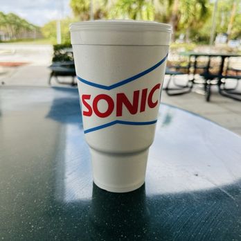 Sonic Drive-In - Soda XL. - Fast Food Near Me - Boynton Beach, Florida