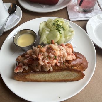 Thames Street Oyster House - lobster roll - Seafood Near Me - Baltimore, Maryland Thames Street Oyster House - lobster roll - Seafood Near Me - Baltimore, Maryland