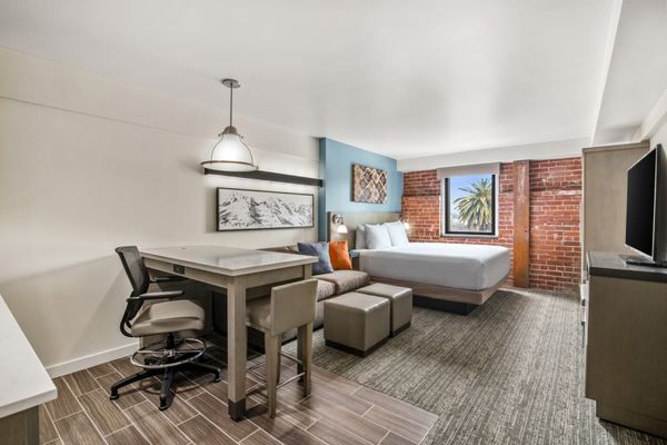 Hyatt House Sacramento / Midtown by null