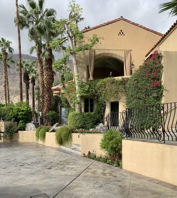 The Willows Historic Palm Springs Inn by null