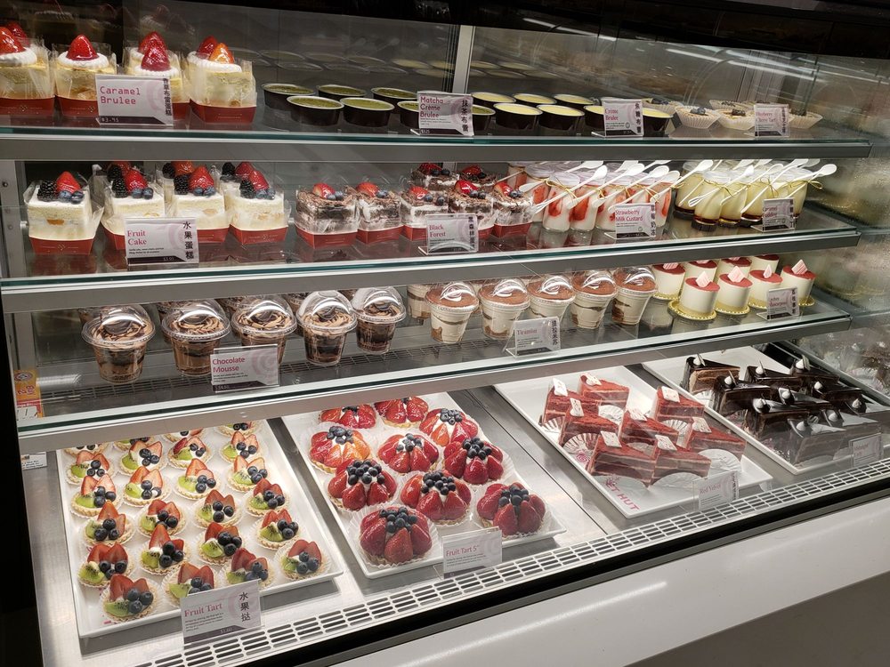 Sweet Hut Bakery & Cafe