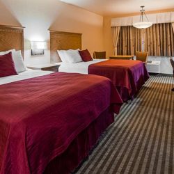 Best Western Plus Caldwell Inn & Suites - Two Queen Guest Room
