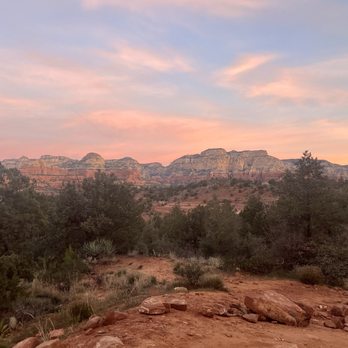 Devil's Bridge Trail - Hiking Near Me - Sedona, Arizona Devil's Bridge Trail - Hiking Near Me - Sedona, Arizona