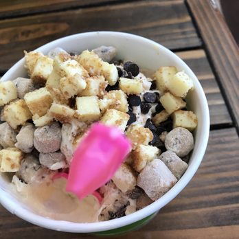 Frugos Frozen Yogurt - Ice Cream & Frozen Yogurt Near Me - Beaumont, California Frugos Frozen Yogurt - Ice Cream & Frozen Yogurt Near Me - Beaumont, California