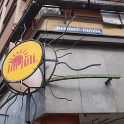 Cafe im Juli - Filmmotiv Im Juli